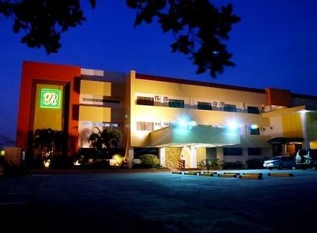 Grand Regal Hotel באקולוד מראה חיצוני תמונה