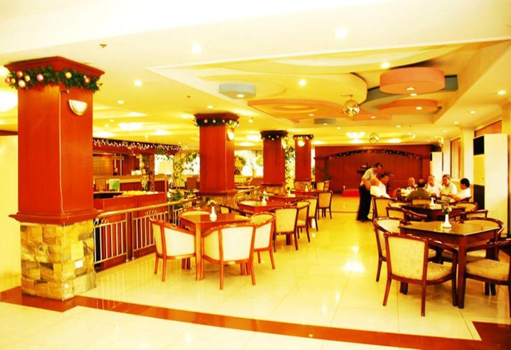 Grand Regal Hotel באקולוד מראה חיצוני תמונה