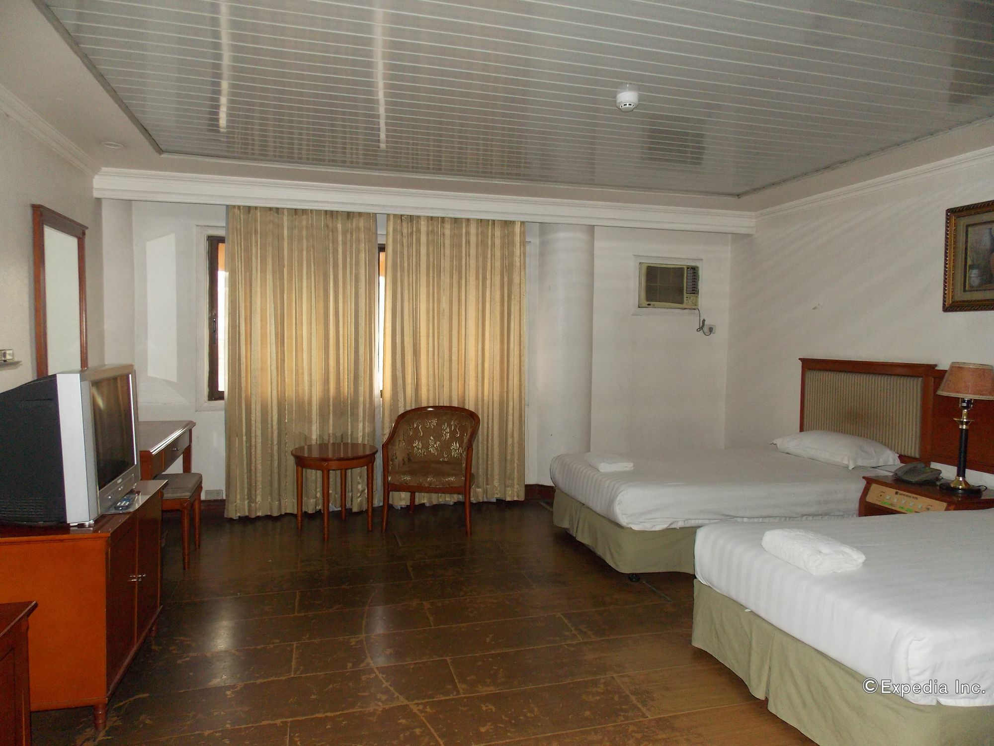Grand Regal Hotel באקולוד מראה חיצוני תמונה